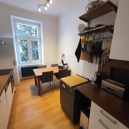 By Paymán Club Apartman