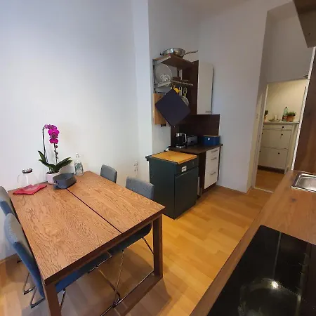 By Paymán Club Apartman Graz